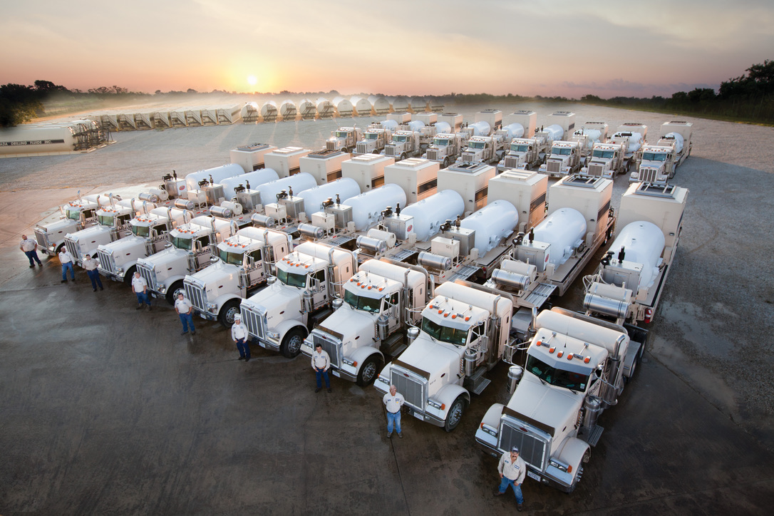 Energy and industrial photography for McAda Oil Services